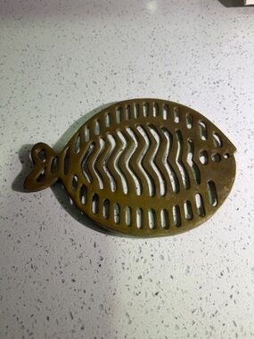 vintage brass fish trivet